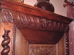 Détail des godrons.