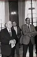 Lauréat du Prix Comtois du Livre 1986, remis par Edgar Faure