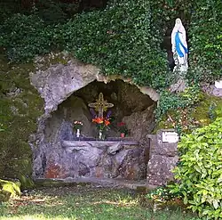 La grotte.