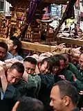 Festival traditionnel au Nezu-jinja.