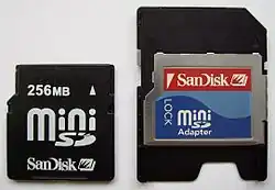 Carte miniSD et adaptateur vers cartes SD