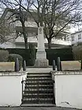 Monuments aux morts de Mionnay.