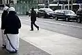 Les sœurs sont autorisées à se couvrir d'un cardigan dans les pays froids.