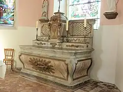 L'autel.