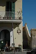 Ischia Ponte, lorsque Ripley apporte la lettre à Philippe.