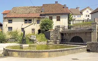 Fontaine.