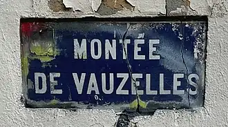 Voir la plaque.