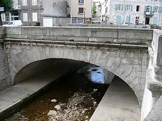 Pont Saint-Louis.