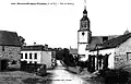 Le centre du bourg au début du XXe&nbsp;siècle (carte postale).