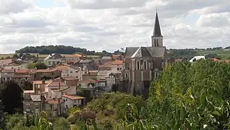 Montrevault