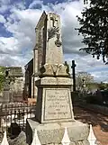 Le monument aux morts.