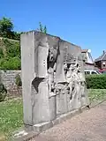 Monument le long de la D932
