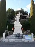Le monument aux morts.