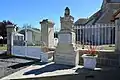 Le monument aux morts.