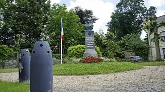 Monument aux morts.