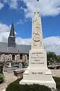 Le monument aux morts.