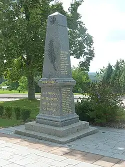 Monument aux morts.