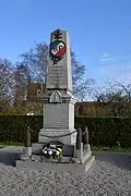 Le monument aux morts.
