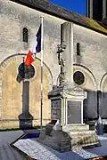 Le monument aux morts.