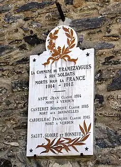 Monument aux morts.