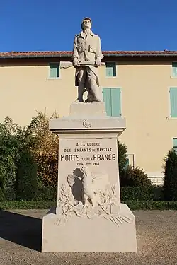 Monument aux morts.