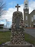 Le monument aux morts.