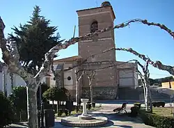 L'église San Boal et la nouvelle fontaine.