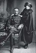 Le colonel Mardochaíos Frizís et son épouse Victoria Costi (avant 1940).