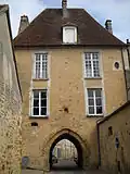 Façade sud (extérieur de la 1re&nbsp;enceinte de la ville).