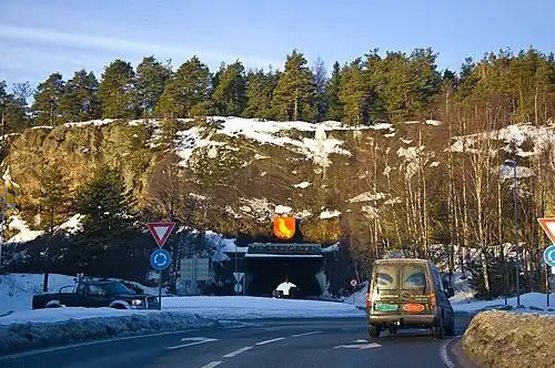 Le tunnel de Moss.