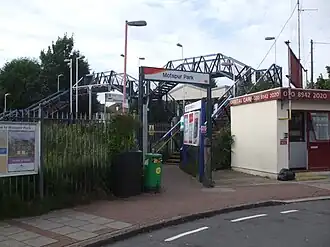 Image illustrative de l’article Gare de Motspur Park