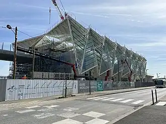 Station aérienne Université Paris-Saclay en construction sur le viaduc de la ligne 18, en juin 2024.