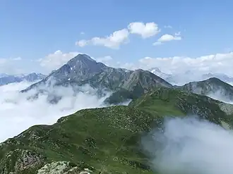 Moun Né vu du Cabaliros.