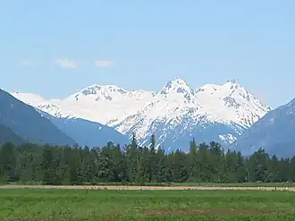Le mont Meager enneigé.