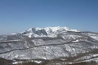 Le mont Hotaka, vu de l'est.