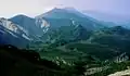 Vue des monts de la péninsule de Shiretoko depuis le mont Iō.