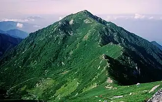 Vue depuis l'est.