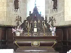 Son maître-autel.