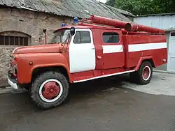 Un AZ-30-106A, camion de pompiers, basé sur le GAZ-53A en Arménie, 2011.
