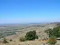 Vue vers la chaîne du Pricopan depuis la chaîne du Măcin