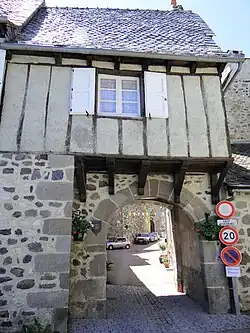 Porte de la Berque.