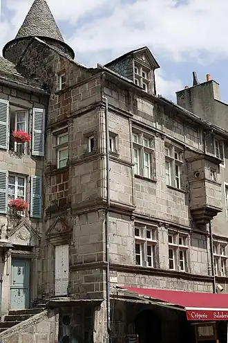 Maison Hurgon.