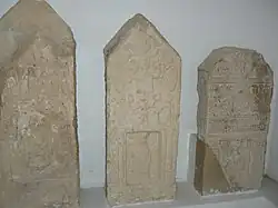 Stèles de type « de la Ghorfa ».