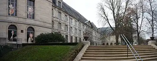 Musée Saint-Loup