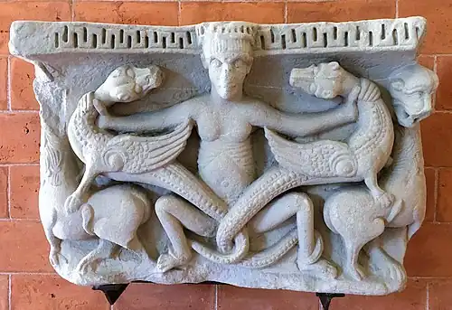 Chapiteau du Maître des Dragons, XIIe&nbsp;siècle.