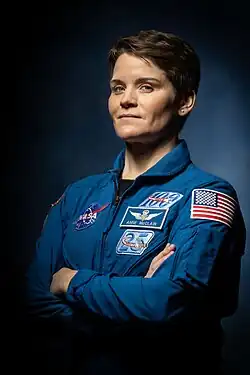Portrait officiel d'Anne McClain.