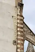 La naissance de la voûte de la nef.