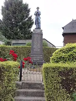 Monument aux morts.