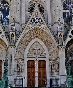 Détail du portail.