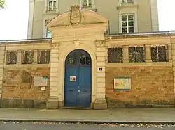 Ancienne « école des garçons », devenue école mixte.